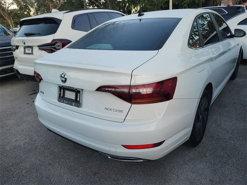 Certified 2019 Volkswagen Jetta SEL Premium image 9