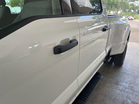 Used 2025 Ford F350 XLT AWD/4WD image 6
