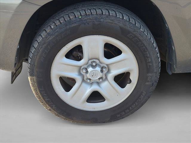 Used 2012 Toyota RAV4 4WD w/ Value Pkg image 15