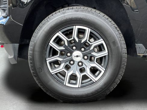 Used 2023 Chevrolet Colorado Z71 w/ Z71 Convenience Package 2 image 29