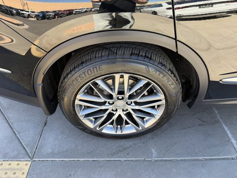 Used 2024 Acura MDX SH-AWD w/ Advance Package image 15