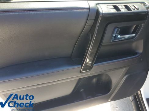 Used 2023 Toyota 4Runner TRD Off-Road Premium w/ Moonroof Package AWD/4WD image 19
