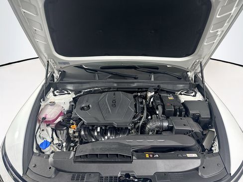 Used 2025 Hyundai Sonata SEL FWD image 34