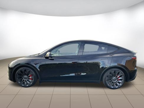 Used 2022 Tesla Model Y Performance image 4
