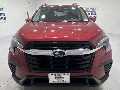 Used 2024 Subaru Ascent Premium w/ Convenience Package image 3