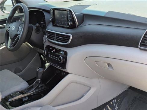 Used 2021 Hyundai Tucson Value w/ Winter Weather Package FWD image 20