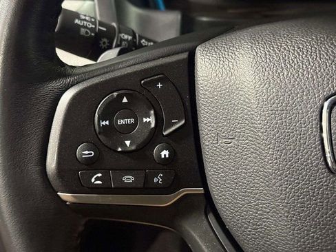 Used 2023 Honda Odyssey EX-L image 17