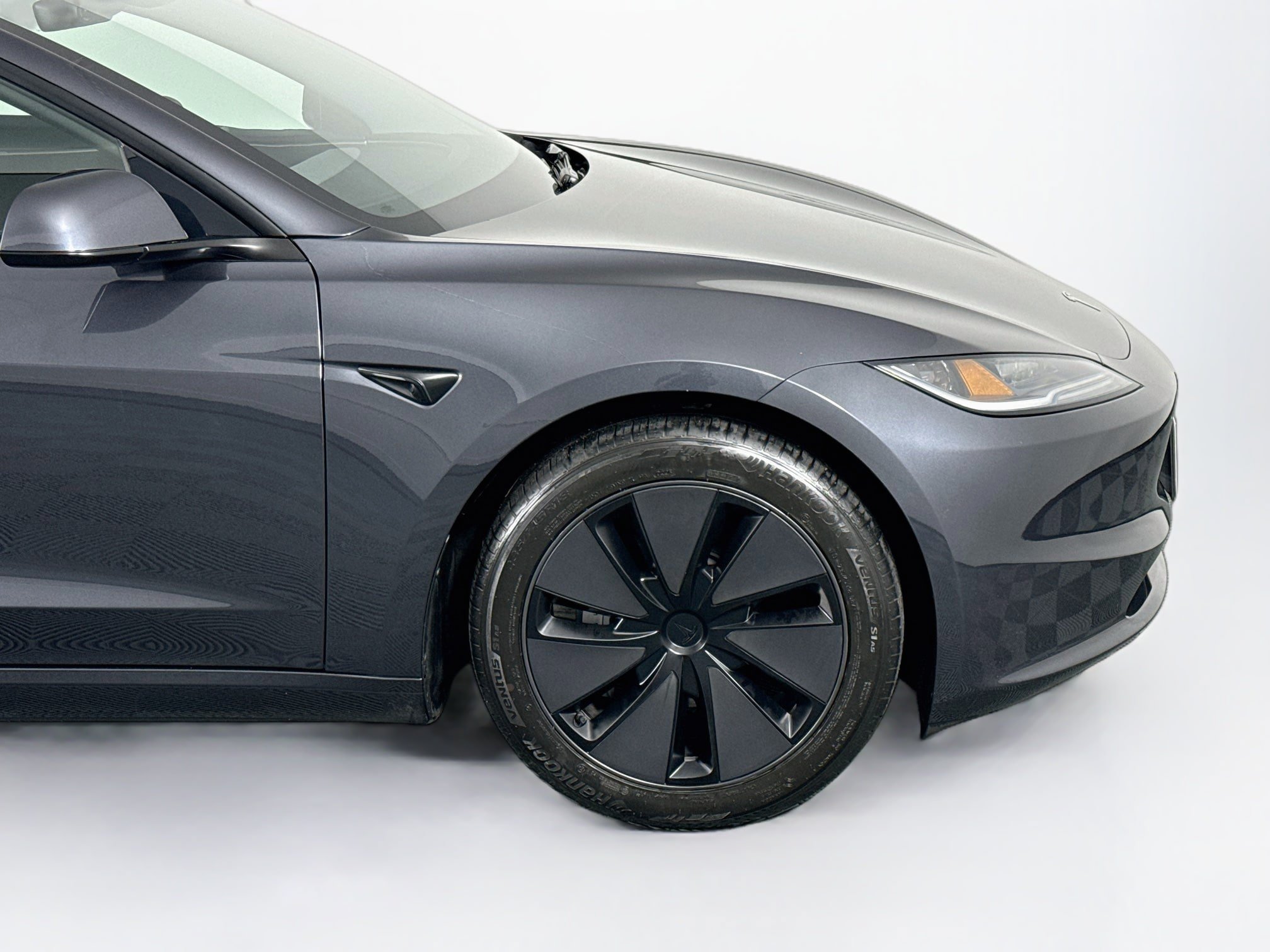 Used 2025 Tesla Model 3 Long Range AWD/4WD image 44