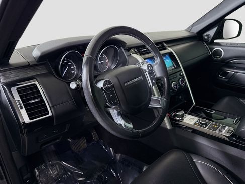 Used 2017 Land Rover Discovery HSE Luxury image 23