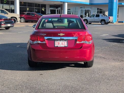 Used 2012 Chevrolet Cruze LT image 4