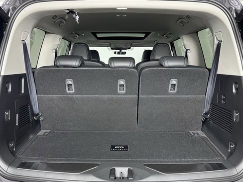 Used 2026 INFINITI QX80 Pure w/ Cargo Package image 26