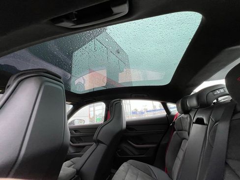 Used 2024 Porsche Taycan GTS image 27