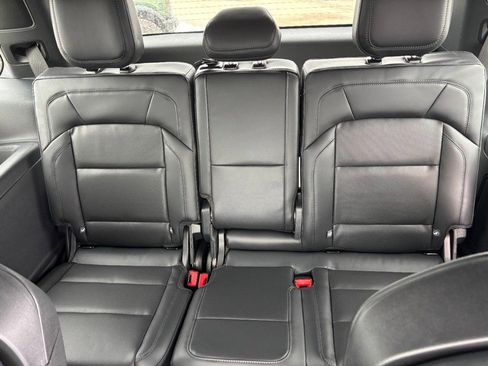 New 2026 Lincoln Navigator Reserve w/ Jet Appearance Package image 10