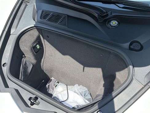 Used 2024 Chevrolet Corvette Z06 RWD image 31