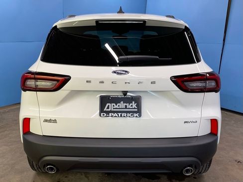 New 2026 Ford Escape ST-Line w/ Cold Weather Package image 8