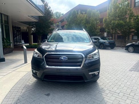 Used 2019 Subaru Ascent Limited AWD/4WD image 2