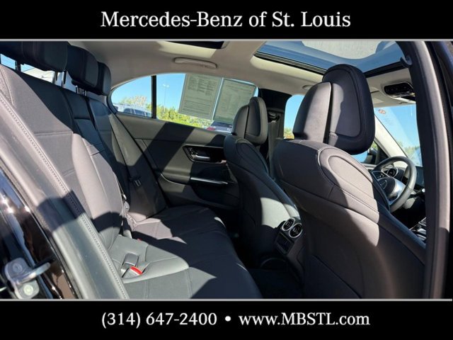 Certified 2026 Mercedes-Benz C 300 4MATIC Sedan image 12