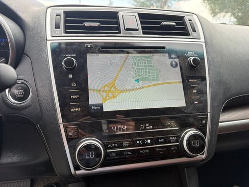 Used 2019 Subaru Outback 3.6R Touring AWD/4WD image 3