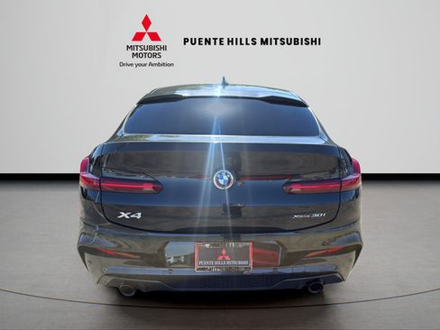 Used 2021 BMW X4 xDrive30i w/ M Sport Package AWD/4WD image 6