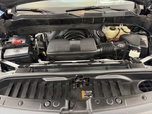 Used 2022 Chevrolet Silverado 1500 LT image 11