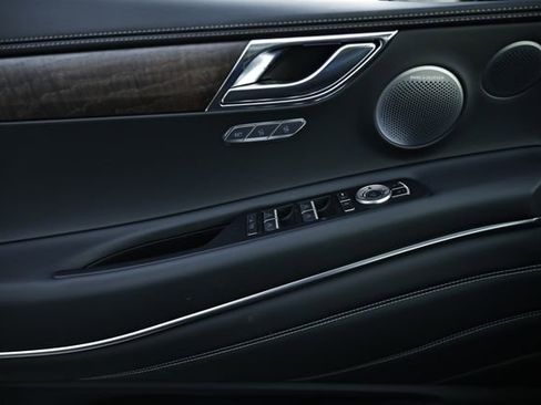 New 2026 Genesis GV80 2.5T Prestige image 14