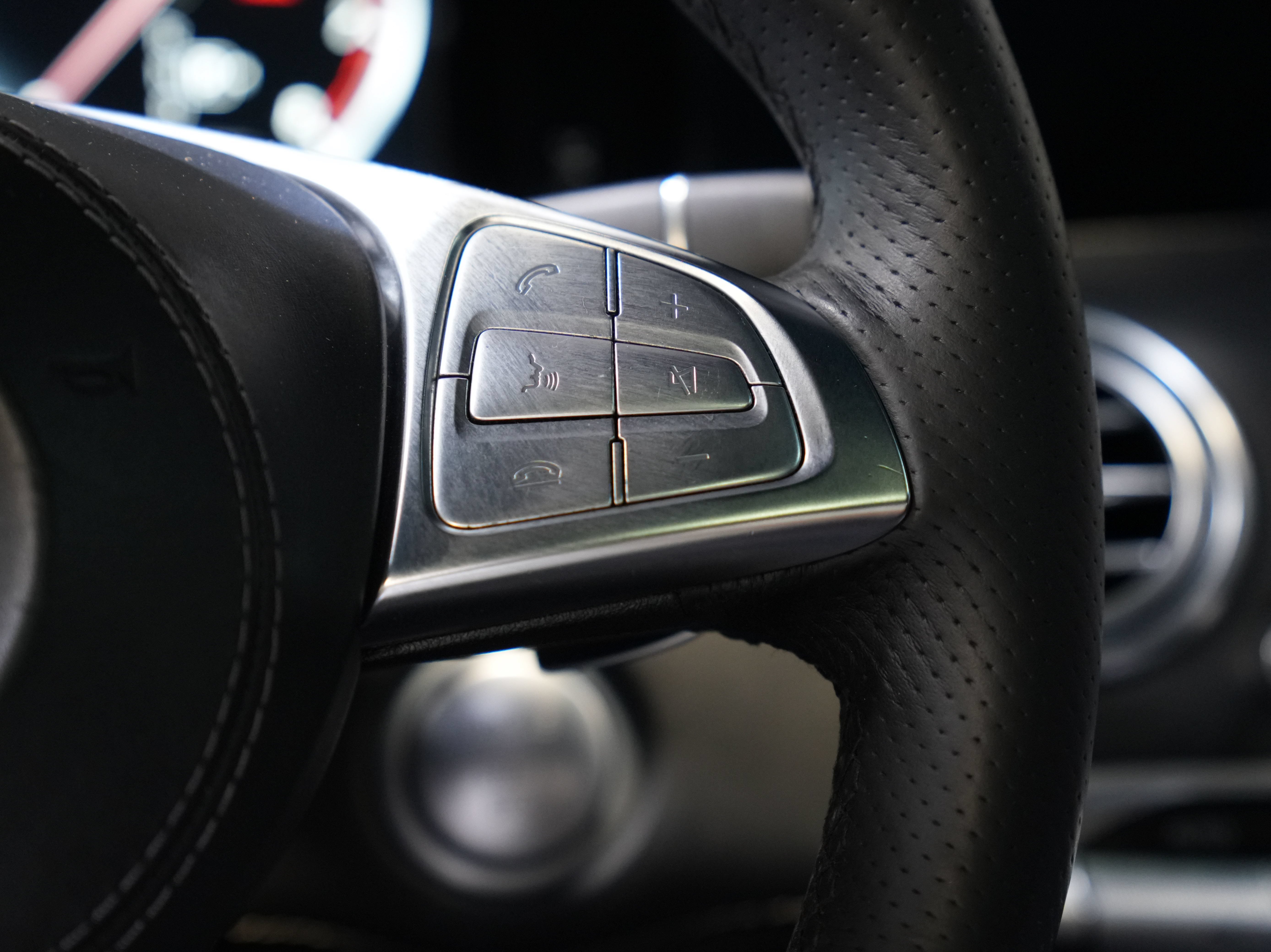Used 2016 Mercedes-Benz S 550 4MATIC Coupe image 38