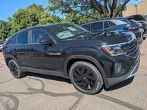 New 2026 Volkswagen Atlas Cross Sport SE AWD/4WD image 1
