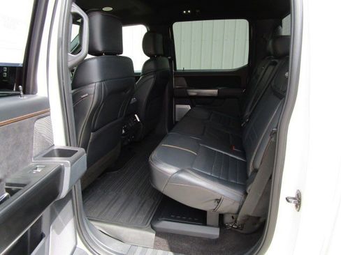 Used 2022 Ford F150 Platinum w/ Equipment Group 701A High image 10