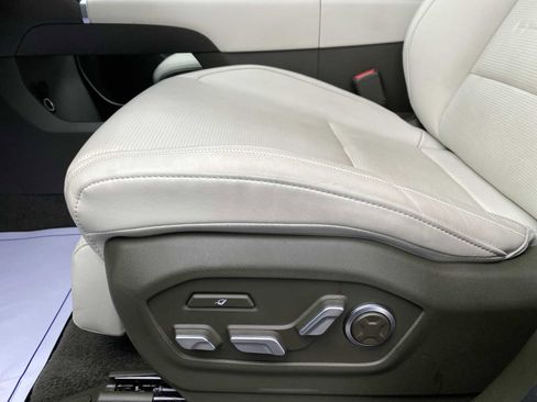 Used 2025 Hyundai Santa Fe Calligraphy image 28