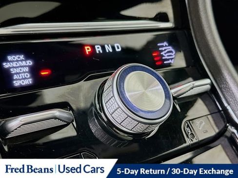 Used 2022 Jeep Grand Cherokee L Summit AWD/4WD image 24