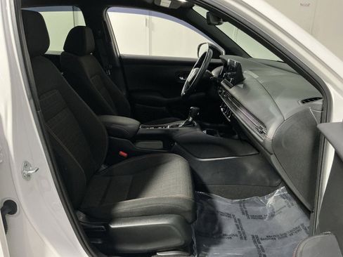 Used 2024 Honda HR-V Sport image 32