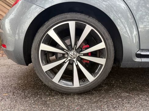 Used 2012 Volkswagen Beetle Turbo image 28