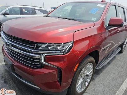 Used 2024 Chevrolet Suburban LT w/ LT Signature Plus Package