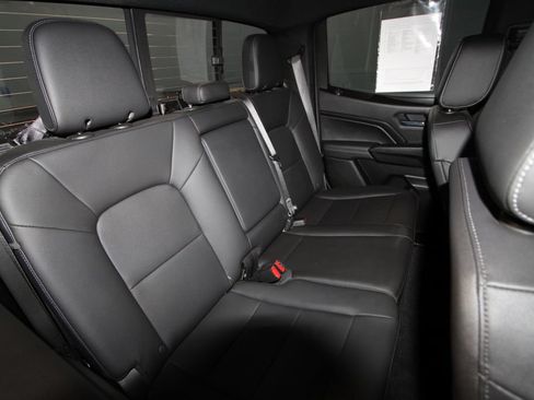 Used 2023 GMC Canyon Elevation w/ Elevation Premium Package RWD image 20