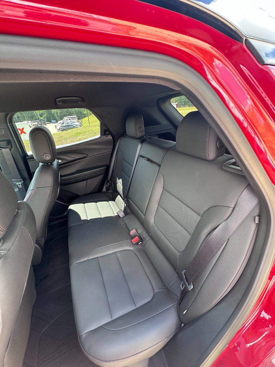 Used 2026 Chevrolet TrailBlazer RS w/ Driver Confidence Package FWD image 13