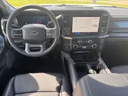 New 2026 Ford F350 Lariat w/ Lariat Ultimate Package AWD/4WD image 3
