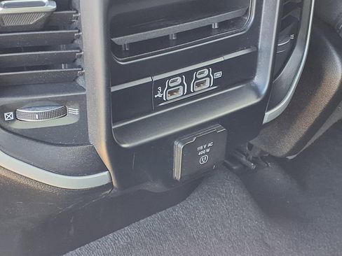 Used 2020 RAM 1500 Big Horn image 23