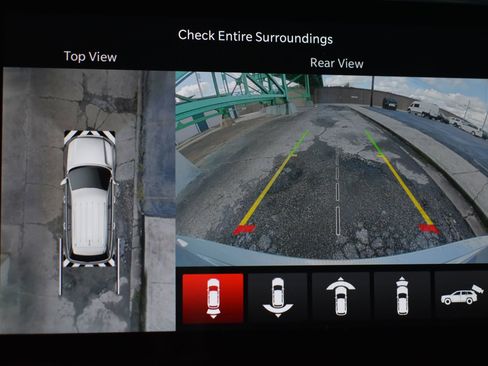 New 2025 Jeep Grand Cherokee Limited w/ Trailer Tow Package image 24