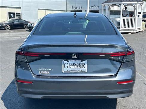 Used 2024 Honda Accord EX image 4