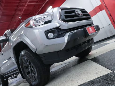 Used 2021 Toyota Tacoma SR5 image 30