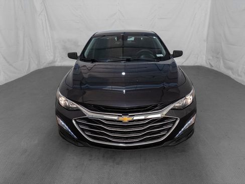 Used 2023 Chevrolet Malibu LT image 2