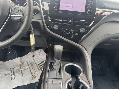 Used 2023 Toyota Camry LE image 11