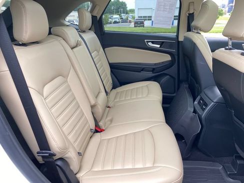 Used 2023 Ford Edge SEL w/ Convenience Package AWD/4WD image 14