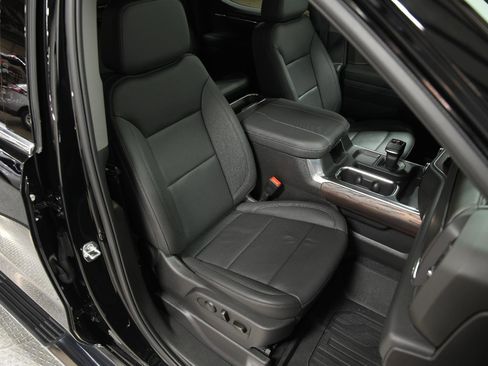 Used 2026 GMC Sierra 1500 SLT w/ SLT Premium Plus Package image 14