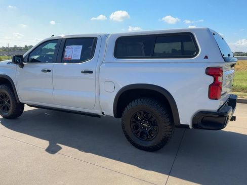 Used 2024 Chevrolet Silverado 1500 ZR2 w/ Technology Package AWD/4WD image 7