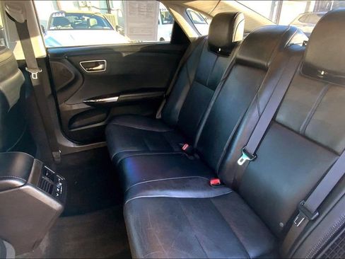 Used 2016 Toyota Avalon Limited image 21
