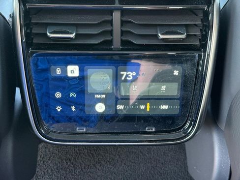 Used 2022 Rivian R1T Adventure image 11