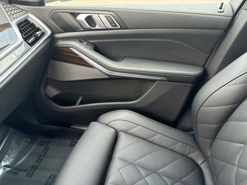 Certified 2025 BMW X5 xDrive50e image 21
