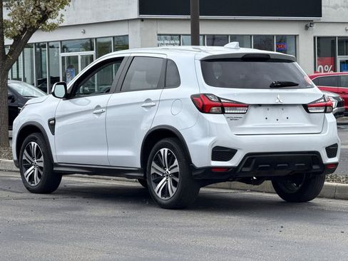 Used 2025 Mitsubishi Outlander Sport ES image 6