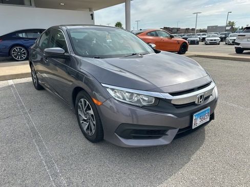 Used 2016 Honda Civic EX image 4